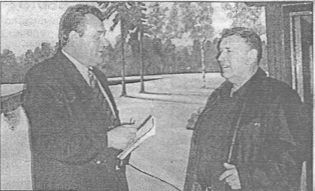 Курзенков Юрий Яковлевич "первый слева"