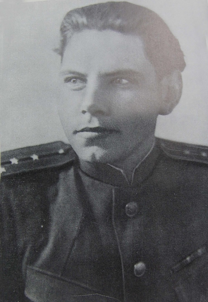 Капітан  П. Прыходзька – адказны сакратар дывізіённай газеты. 1944 г.